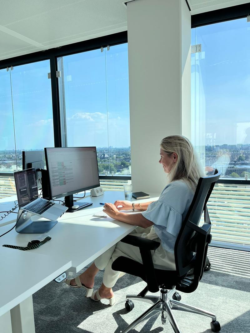 Nienke Veenhof in the Amsterdam head office 